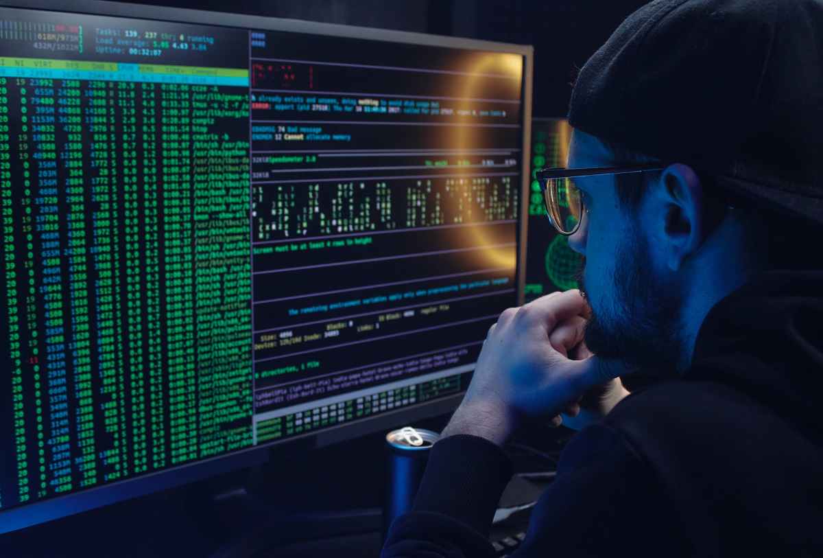 Armes géopolitiques et&nbsp;cyberviolence
